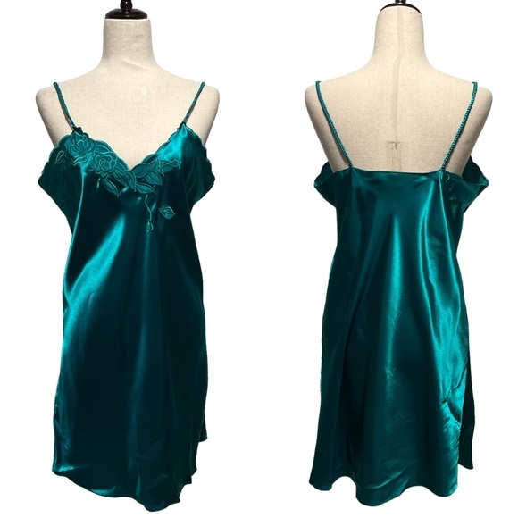 VTG LORD & TAYLOR Peacock Green Embroidered Floral Chemise Mini Slip Dress Large - Picture 1 of 14